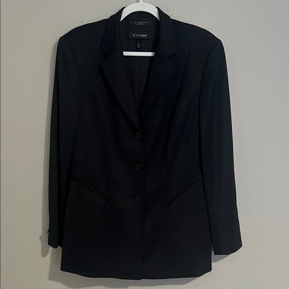 Escada Women's Classic Black Suit/Blazer Jacket